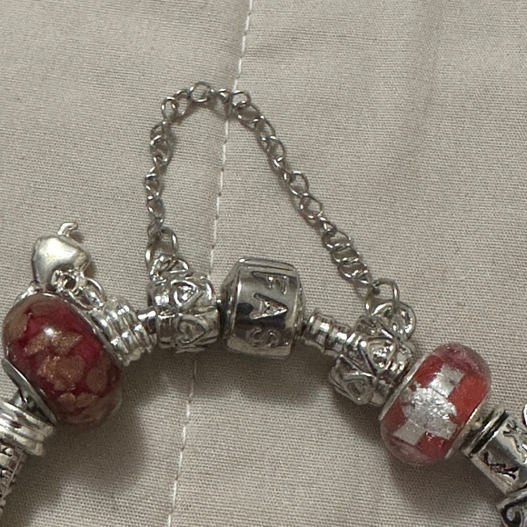 Handmade-NWOT-925 SS plated charm bracelet. Red lamp work beads variety charms - Picture 2 of 12